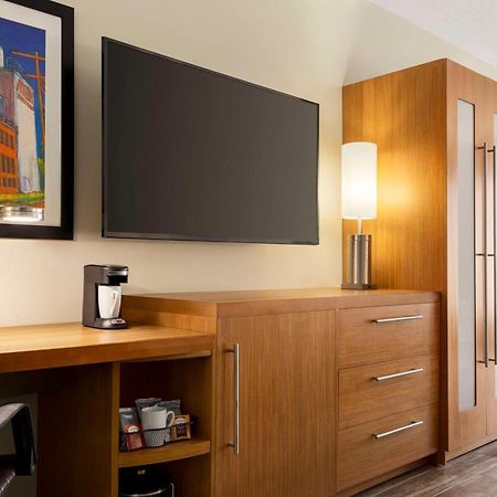 Hyatt Place Columbia/Downtown/The Vista Экстерьер фото