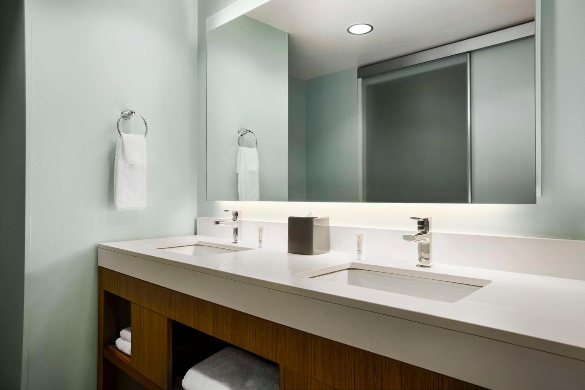 Hyatt Place Columbia/Downtown/The Vista Экстерьер фото