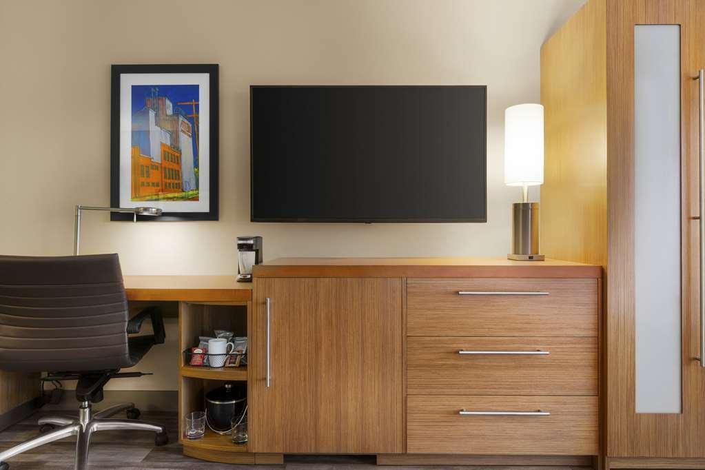 Hyatt Place Columbia/Downtown/The Vista Номер фото
