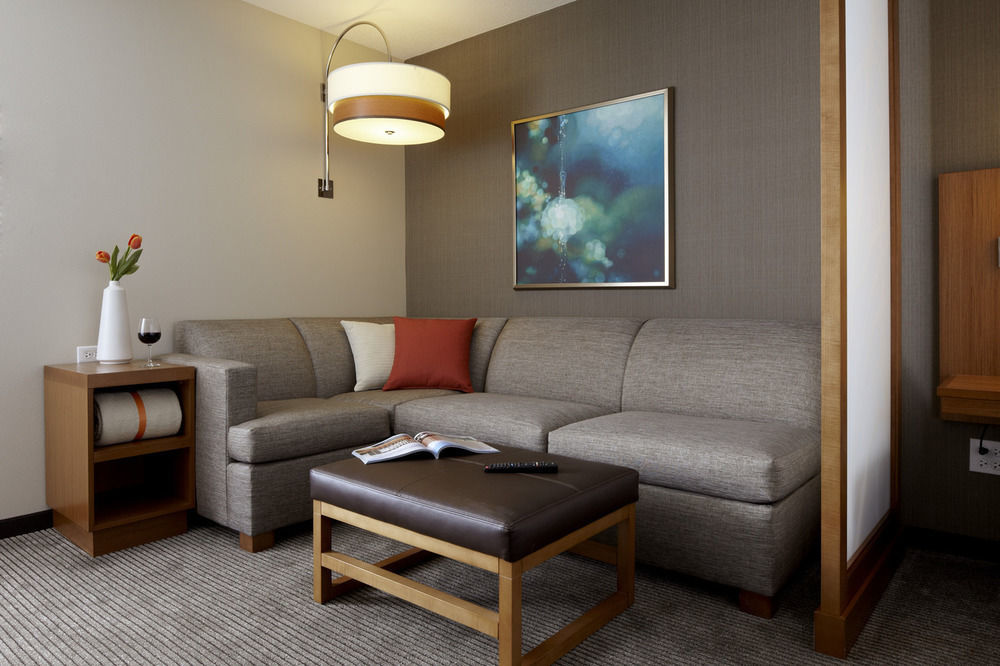 Hyatt Place Columbia/Downtown/The Vista Экстерьер фото